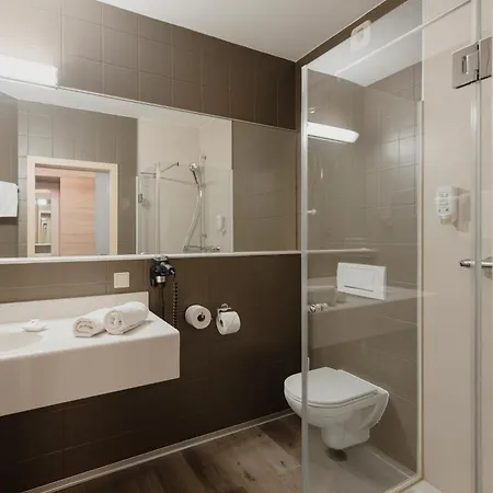 Sporthotel Kapfenberg カップフェンベルク